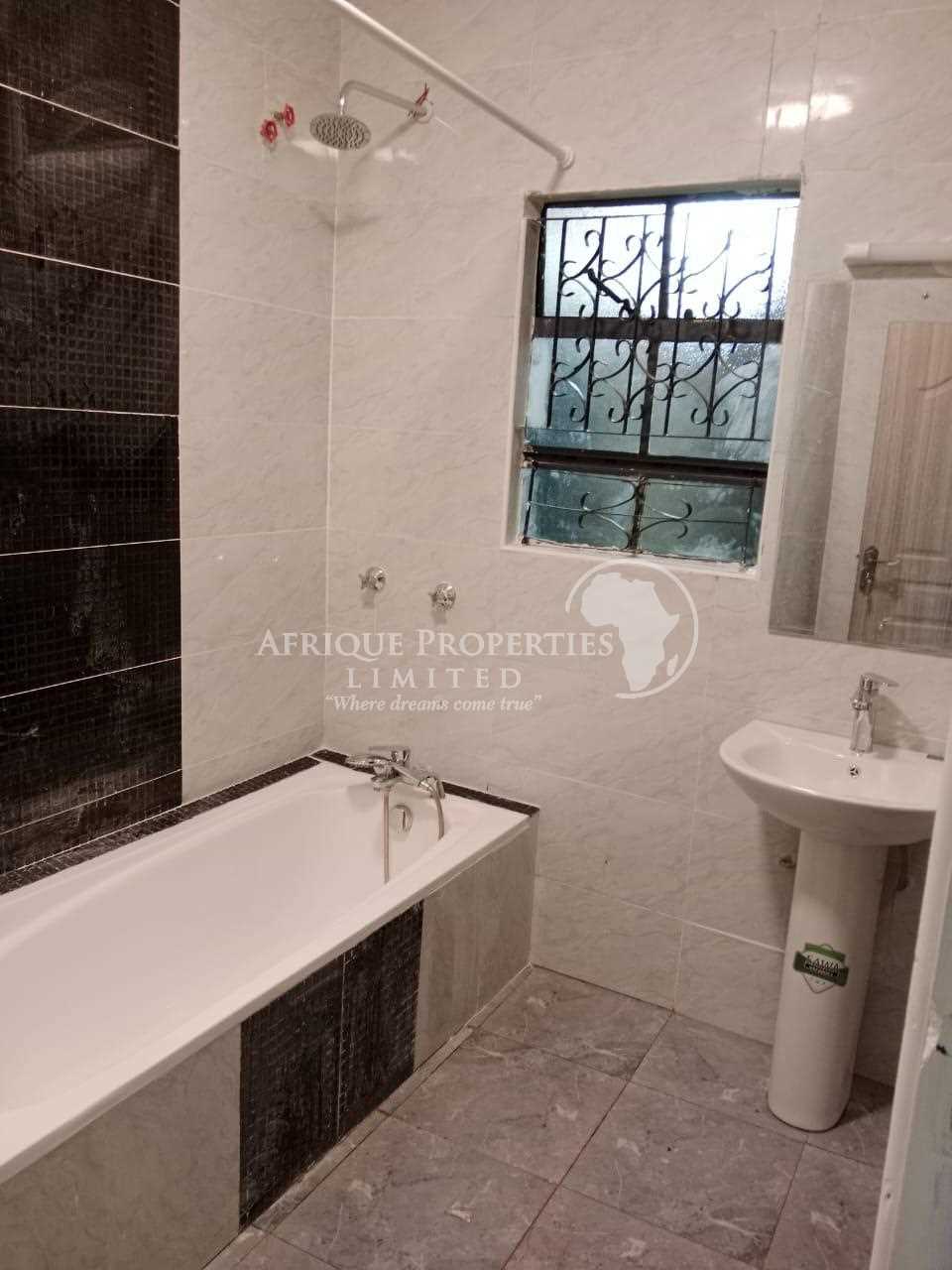 4 Bedroom Bungalow For Rent in Karatina, Nyeri (Kenya)