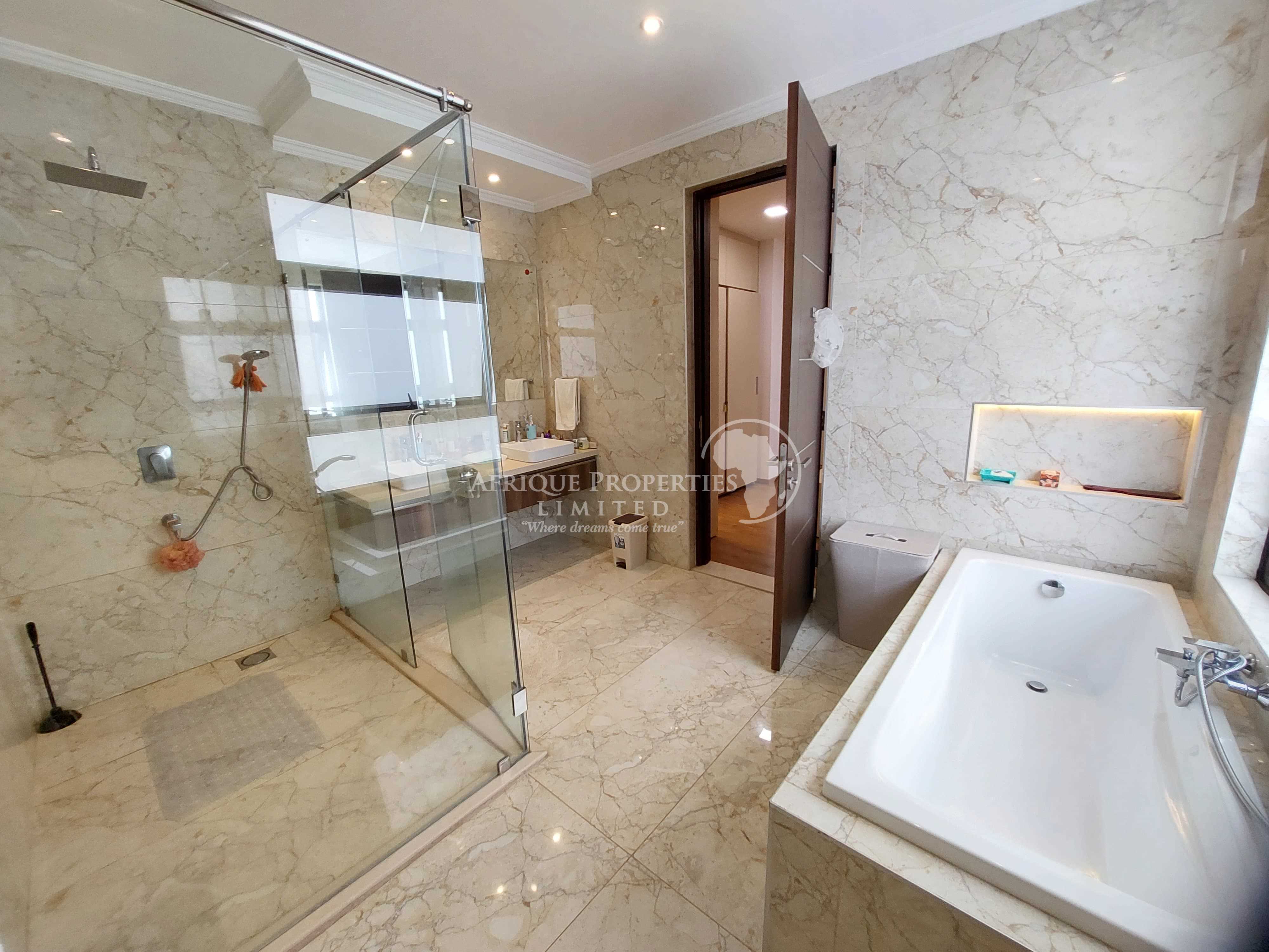 4 Bedroom All Ensuite Villa For Sale in Kitisuru, Nairobi (Kenya)