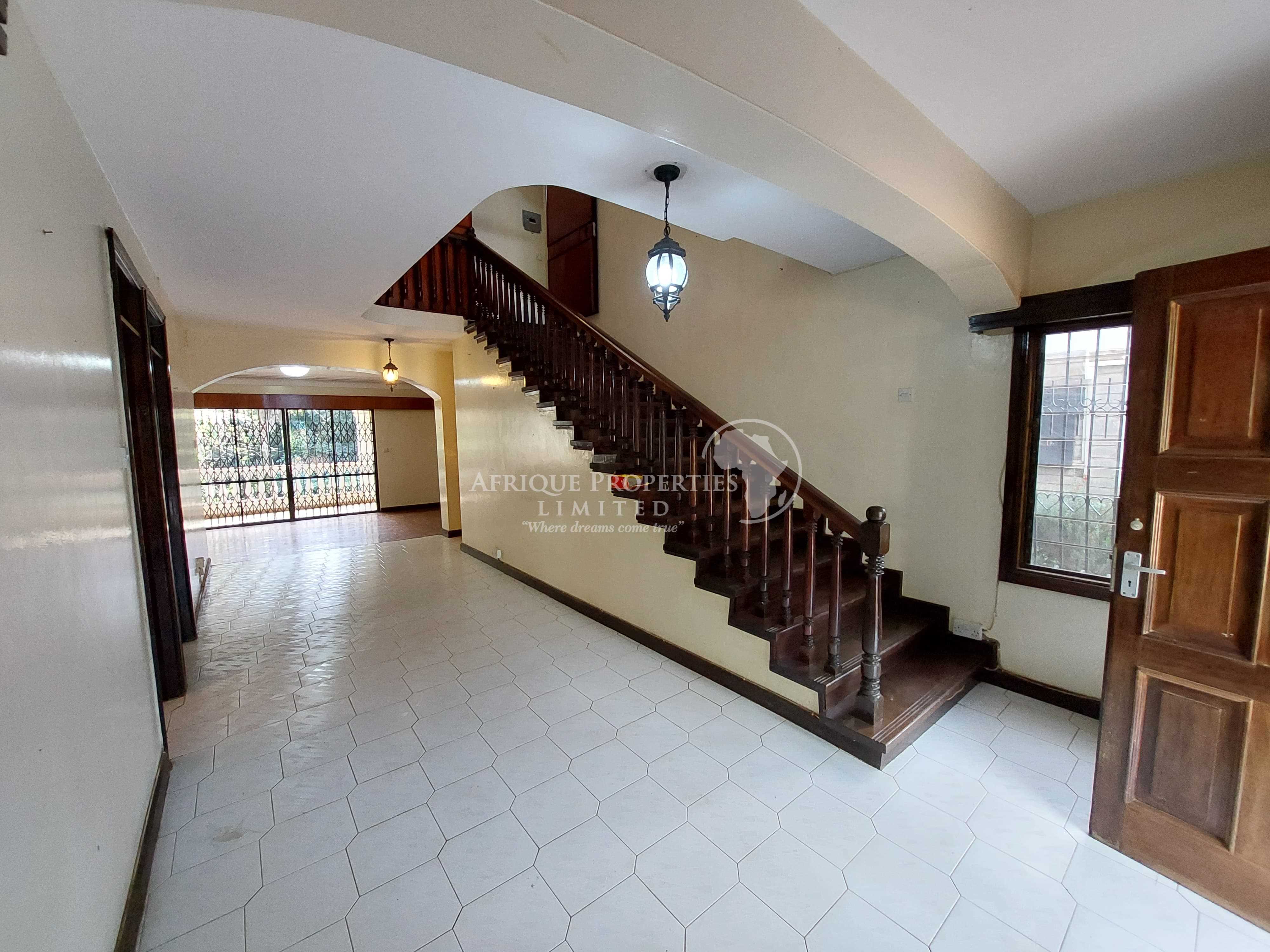 5 Bedroom Mansion For Sale & Rent in Runda, Nairobi (Kenya)