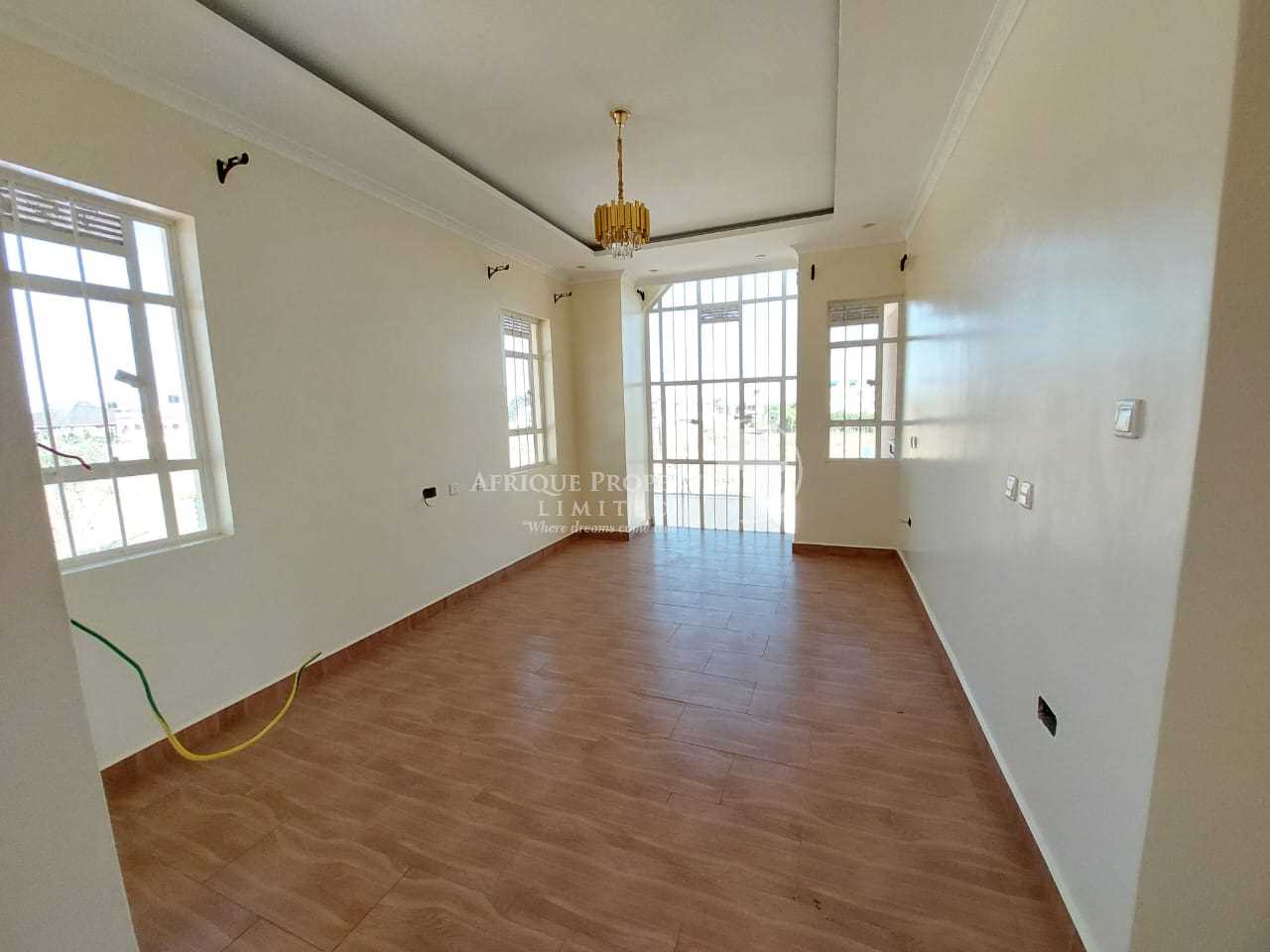 4 Bedroom All Ensuite Mansion on 50ft by 100ft Plot For Sale in Ruiru, Bypass (Kenya)