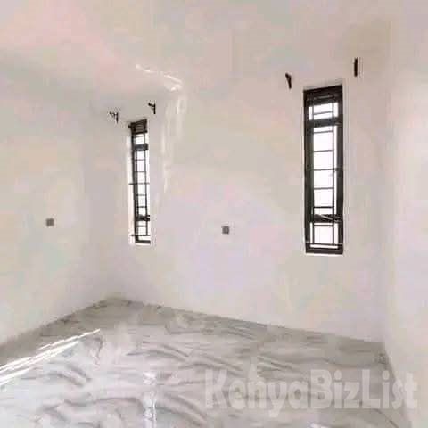 Spacious Two Bedroom House to Let in Roysambu