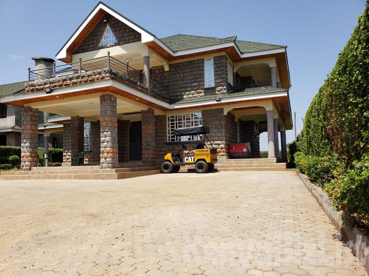 Thika Greens House for Sale – 4 Bedroom + DSQ Townhouse