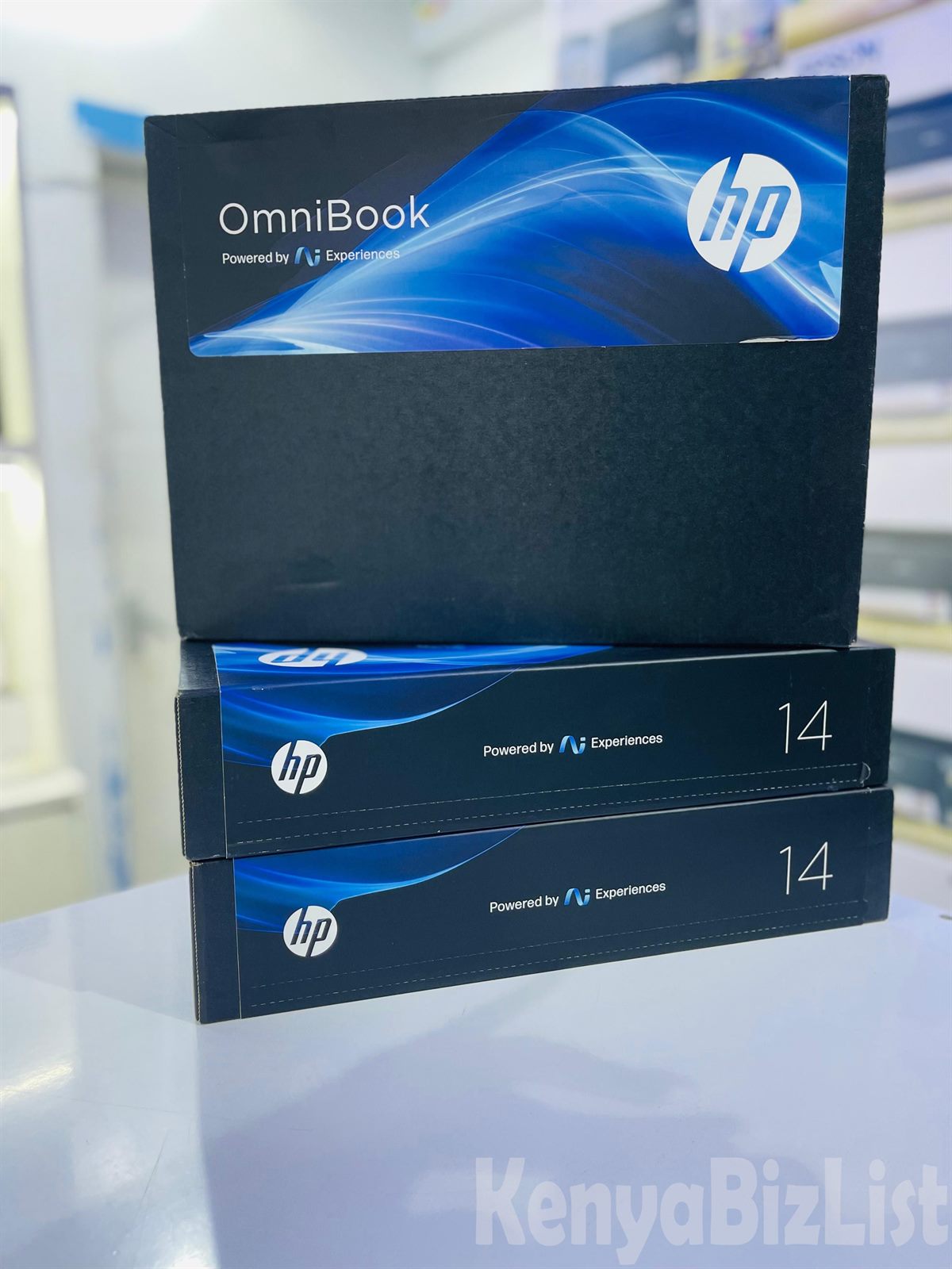 HP OmniBook Ultra Flip 14-fh0033dx Premium 2-in-1 Intel Core Ultra 9, 32GB RAM, 2TB SSD, and 14" 3K OLED Touchscreen Win 11