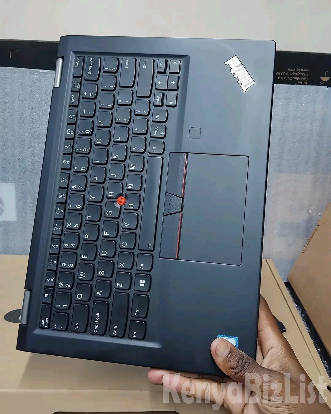 Lenovo ThinkPad Yoga 370 Intel Core  i5 7th Gen • 8GB RAM • 256GB SSD • 13.3″ Touch 360° + Stylus Win 11 Pro