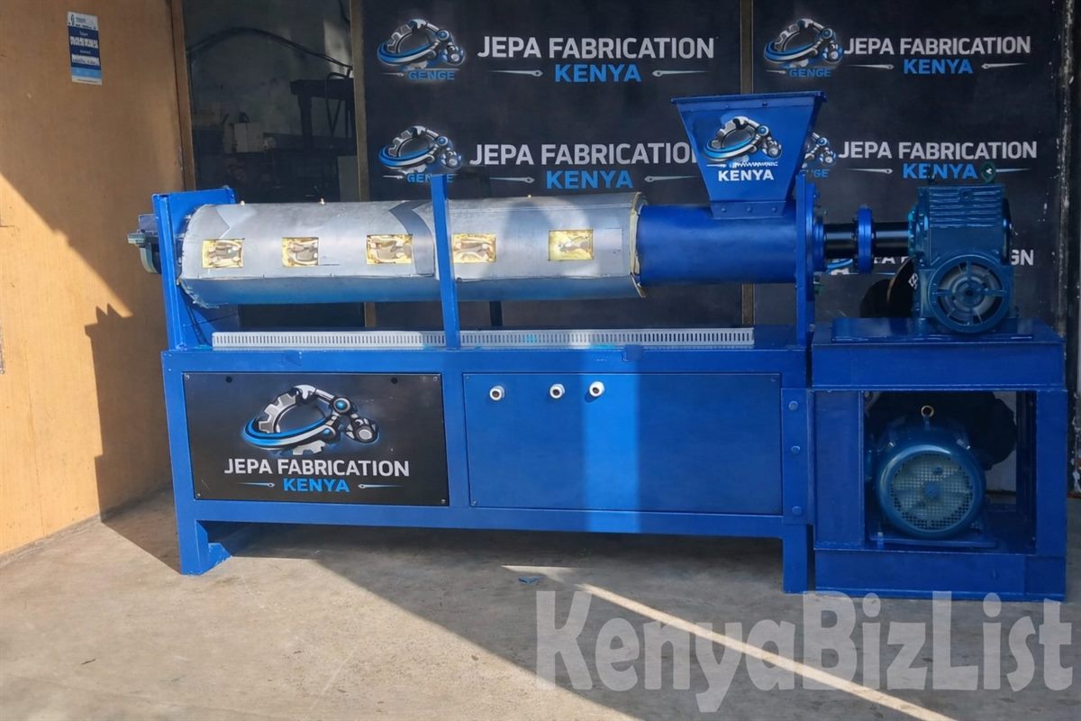 Plastic extruder machine